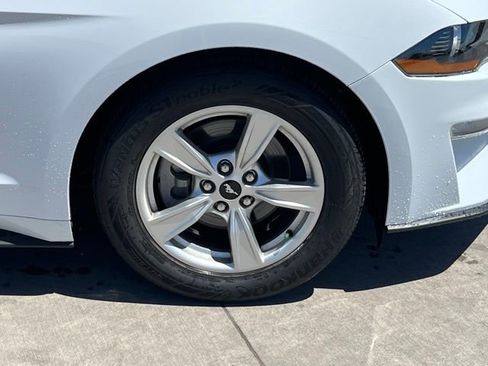 Used 2023 Ford Mustang Coupe RWD image 7