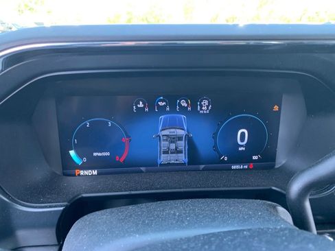 Used 2023 Ford F250 Lariat w/ FX4 Off-Road Package image 7