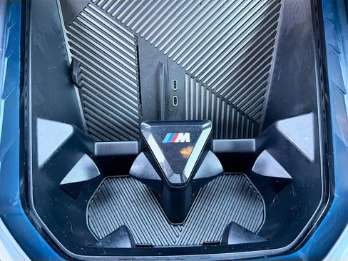 Used 2025 BMW X3 xDrive30i w/ Premium Package image 31