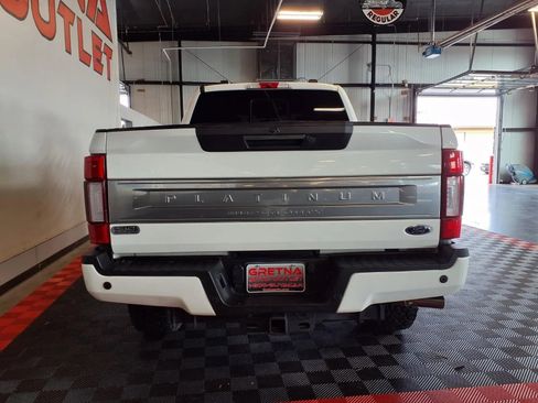 Used 2020 Ford F250 Platinum w/ FX4 Off-Road Package image 5