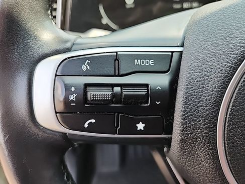 Used 2023 Kia Sportage SX FWD image 16
