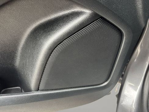 Certified 2024 Ford Edge ST-Line image 14