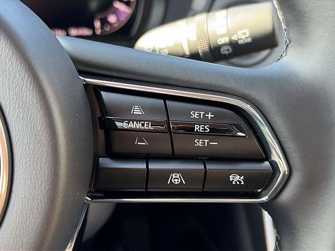 New 2025 MAZDA CX-70 Plug-In Hybrid w/ Premium Pkg AWD/4WD image 18