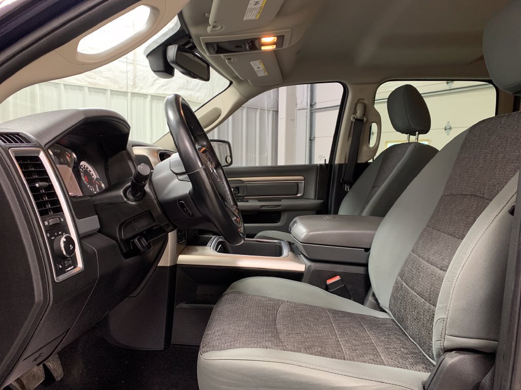 Used 2017 RAM 1500 Big Horn AWD/4WD image 16