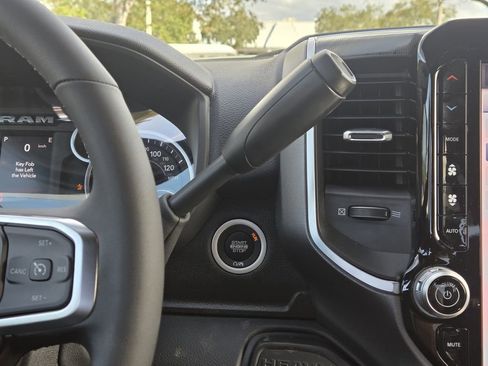 New 2026 RAM 3500 Big Horn AWD/4WD image 20