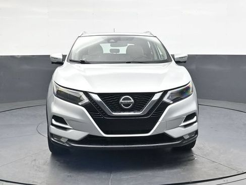 Used 2022 Nissan Rogue Sport SL w/ Premium Package FWD image 10