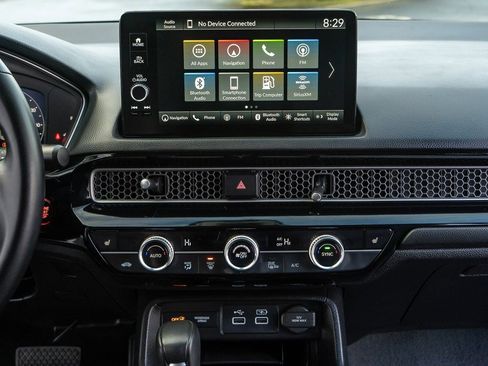 Certified 2024 Honda Civic Touring image 24