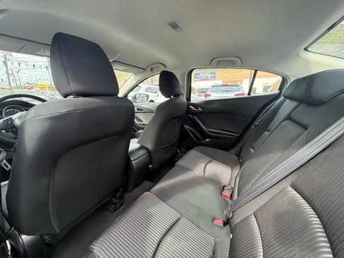 Used 2014 MAZDA MAZDA3 i Touring image 37