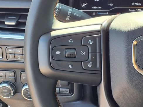 Used 2023 GMC Yukon AT4 w/ AT4 Premium Plus Package AWD/4WD image 77