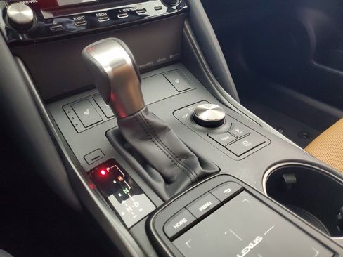 Used 2025 Lexus IS 350 F Sport w/ Accessory Package 2 RWD image 32