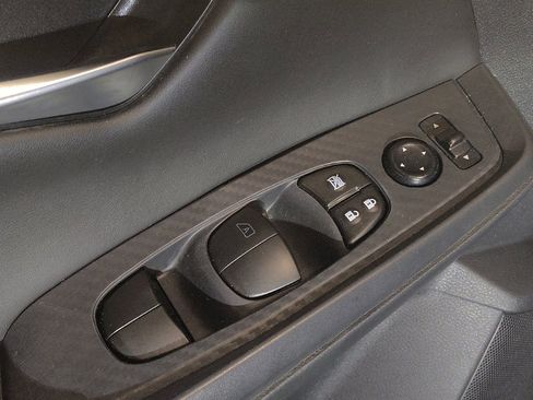 Used 2022 Nissan Sentra S image 27