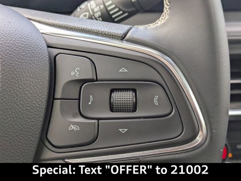 Used 2025 Buick Encore GX Preferred image 27
