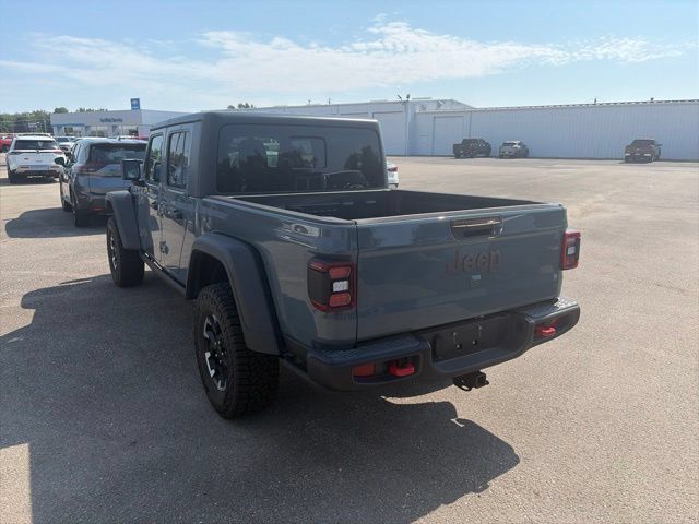 Used 2026 Jeep Gladiator Rubicon AWD/4WD image 4