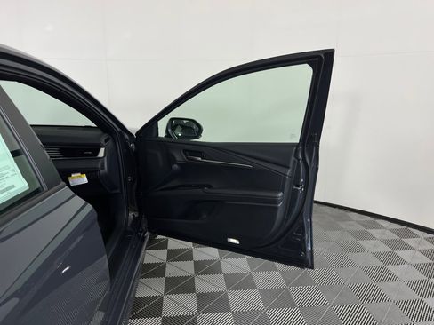 Used 2025 Toyota Camry XSE image 30