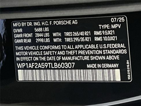 Used 2026 Porsche Macan GTS image 26