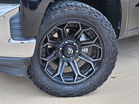 Used 2020 Chevrolet Silverado 1500 LT w/ Trailering Package AWD/4WD image 7
