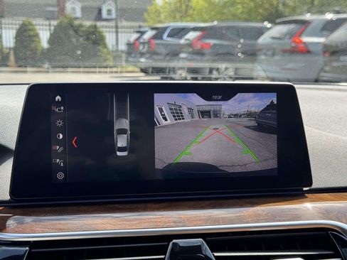 Used 2019 BMW 540i xDrive w/ Convenience Package AWD/4WD image 29