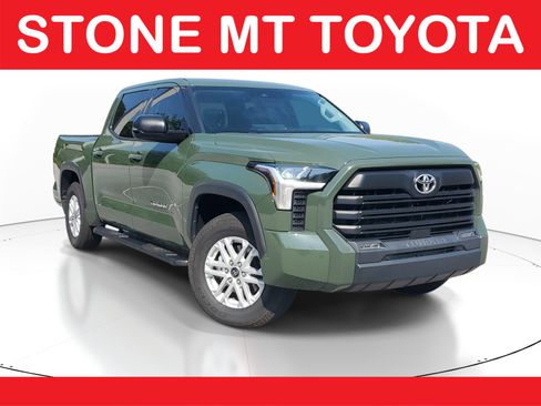 Used 2023 Toyota Tundra SR5 w/ SR5 Premium Package AWD/4WD image 1