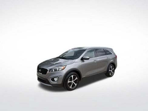 Used 2017 Kia Sorento EX AWD/4WD image 7