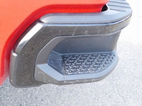 Used 2023 Chevrolet Silverado 1500 ZR2 w/ Technology Package image 12