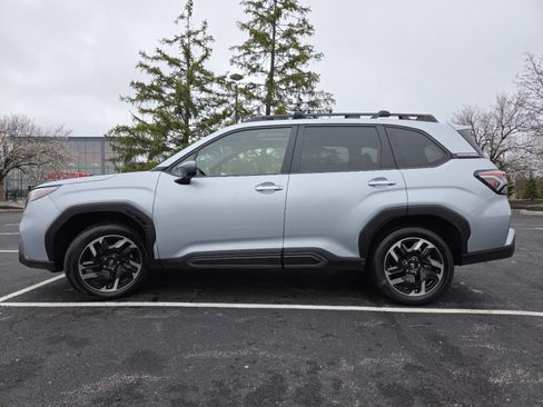 Used 2025 Subaru Forester Limited w/ Popular Package #2 image 18