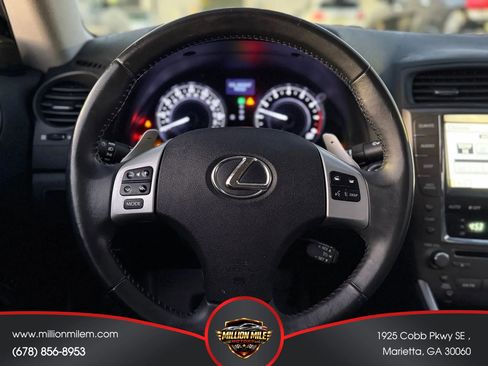 Used 2012 Lexus IS 350C w/ Luxury Pkg RWD image 24