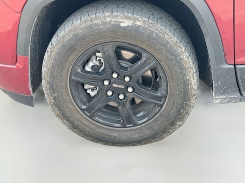 Used 2023 GMC Acadia AT4 w/ Technology Package image 33