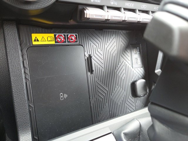 Used 2026 Toyota 4Runner TRD Off-Road Premium AWD/4WD image 17