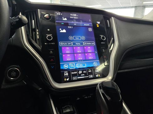 Used 2020 Subaru Outback Premium image 27