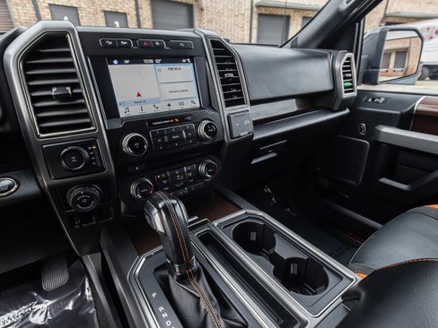 Used 2017 Ford F150 Raptor w/ Equipment Group 802A Luxury image 19