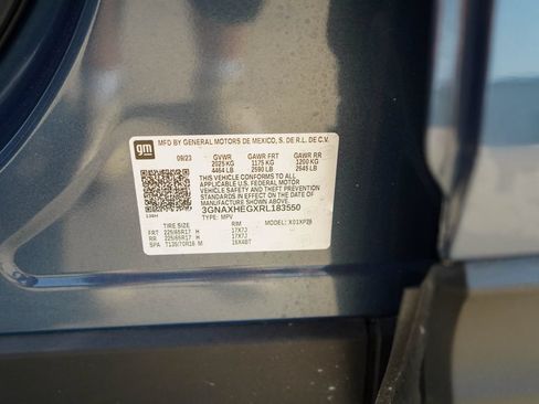 Used 2024 Chevrolet Equinox LS w/ LS Convenience Package FWD image 37