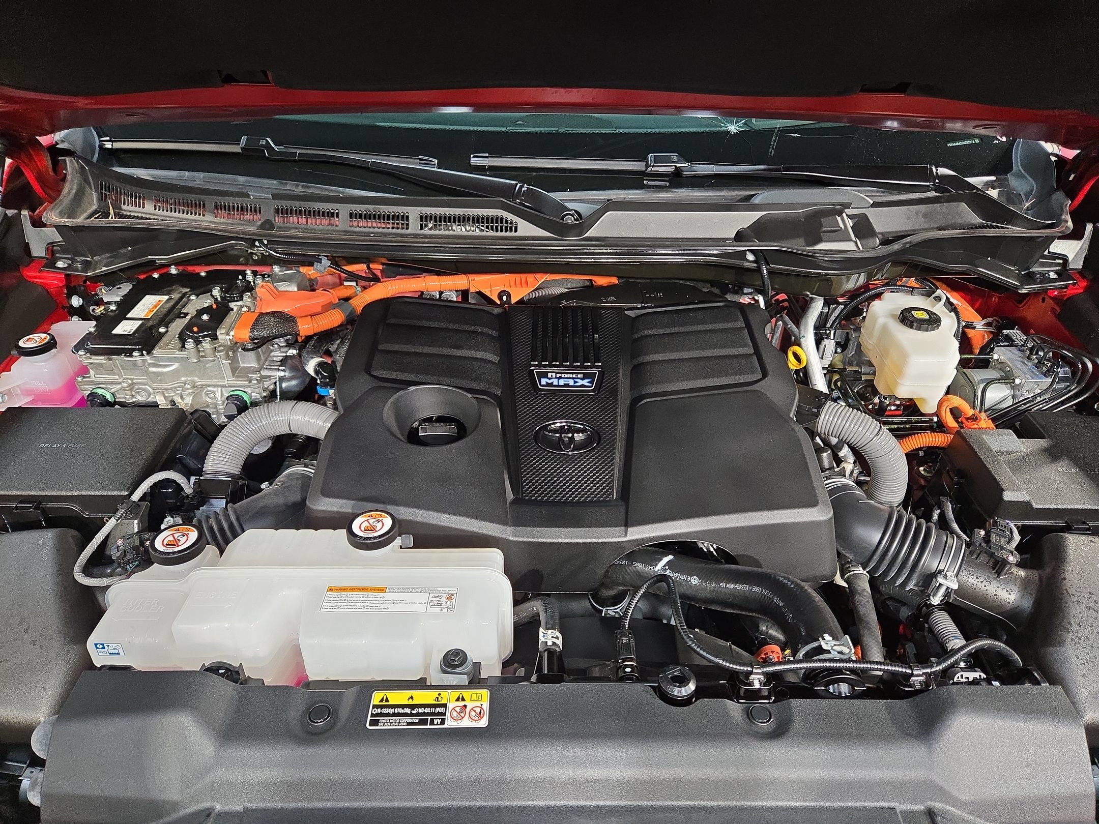Certified 2025 Toyota Sequoia Platinum AWD/4WD image 19