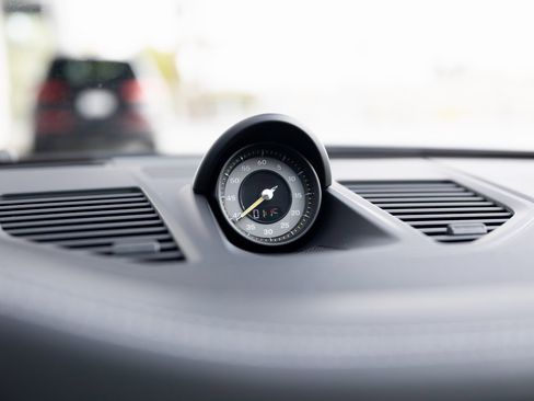 Certified 2022 Porsche 911 GT3 image 15