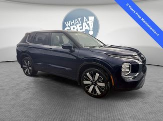 New 2026 Mitsubishi Outlander SE video 1