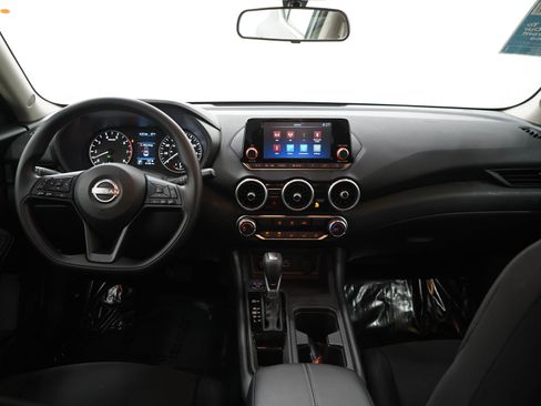 Used 2025 Nissan Sentra S FWD image 14
