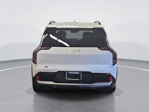 Used 2024 Kia EV9 GT-Line AWD/4WD image 4