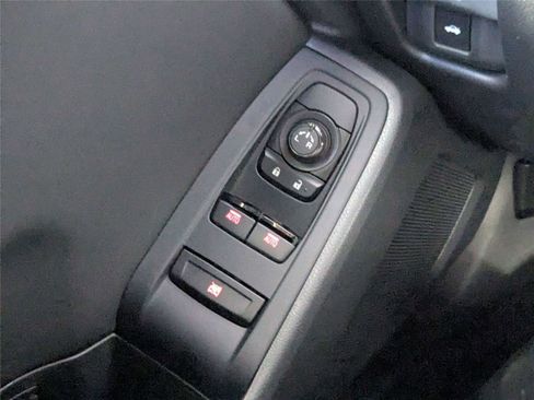 Used 2025 Toyota GR86 Premium w/ Performance Package image 18