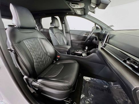 Used 2023 Kia Sportage X-Line w/ X-Line Premium Package AWD/4WD image 30