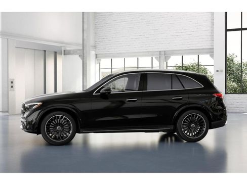 New 2026 Mercedes-Benz GLC 300 4MATIC image 35