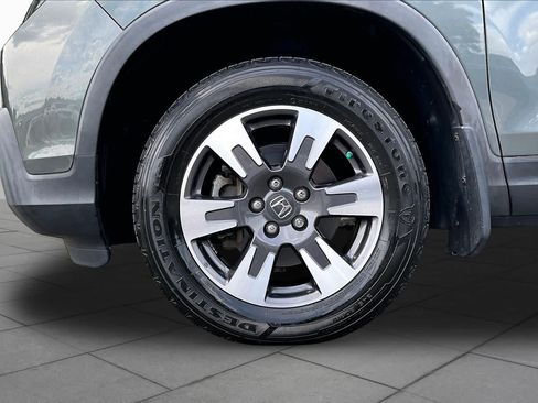 Used 2019 Honda Ridgeline RTL image 11