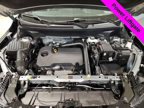 Used 2024 GMC Terrain AT4 AWD/4WD image 10