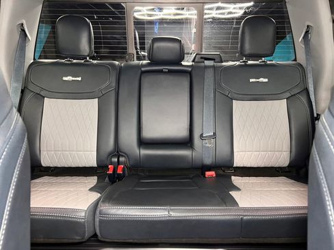 Used 2022 Ford F150 Limited image 23