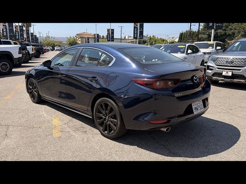 Used 2024 MAZDA MAZDA3 s FWD image 3