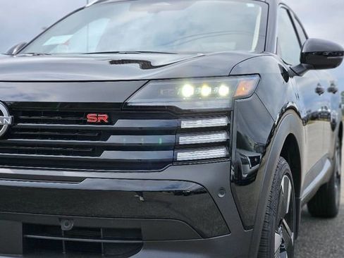 New 2026 Nissan Kicks SR image 7