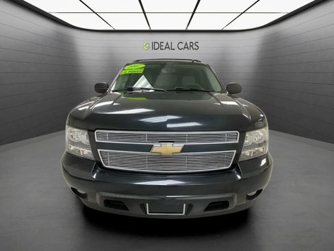 Used 2007 Chevrolet Avalanche LS RWD image 2