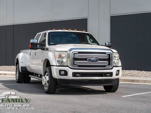 Used 2015 Ford F350 Platinum AWD/4WD image 14