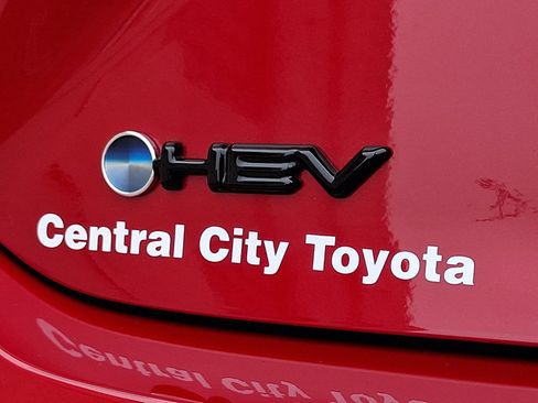 Certified 2026 Toyota Camry SE w/ Convenience Package FWD image 34