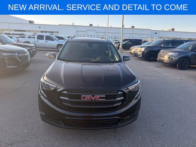 Used 2020 GMC Terrain SLE w/ Driver Convenience Package AWD/4WD image 8