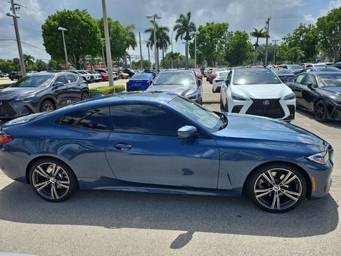 Used 2023 BMW 430i Coupe w/ Convenience Package RWD image 4