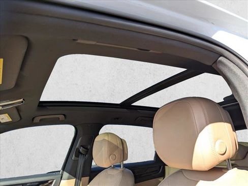 Used 2019 Porsche Cayenne image 16